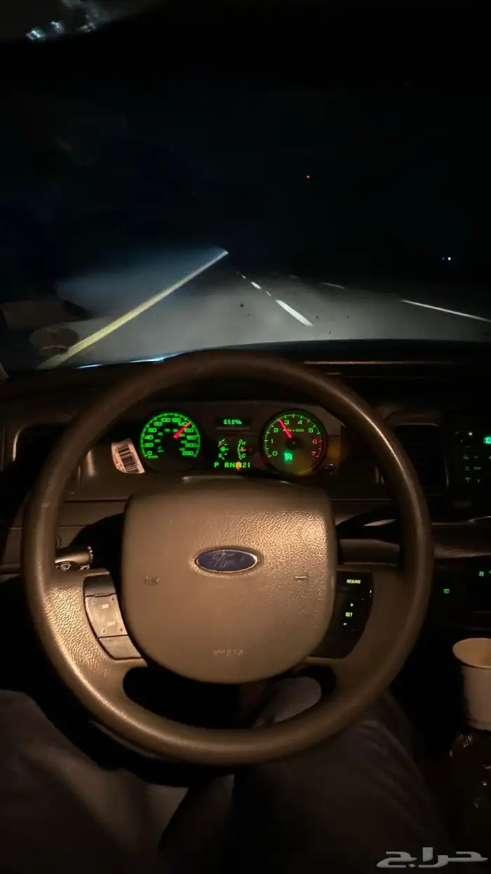 فورد كراون فكتوريا بوليسي فيدرالي 17