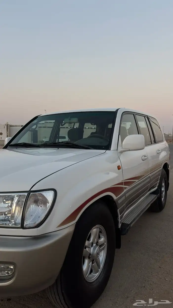 جيب جكسار 2001. تم البيع 0