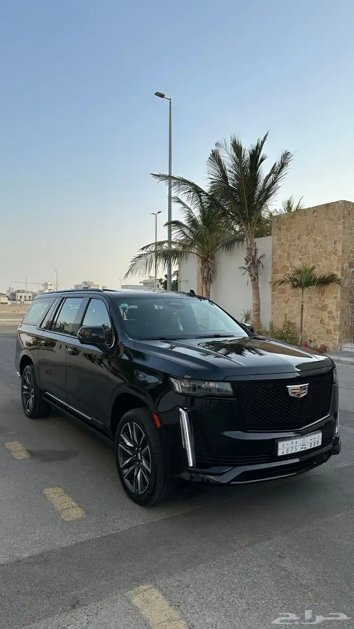 اسكاليد 2021 بلاتينيوم (أعلى فئه) 1