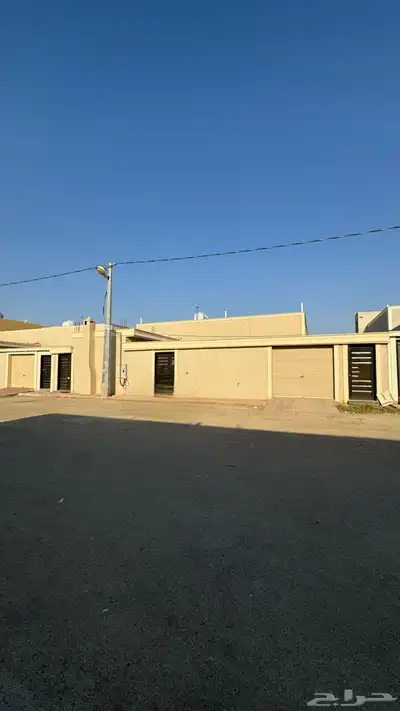 للبيع دور في ملهم بقيمة ارض شمال الرياض index