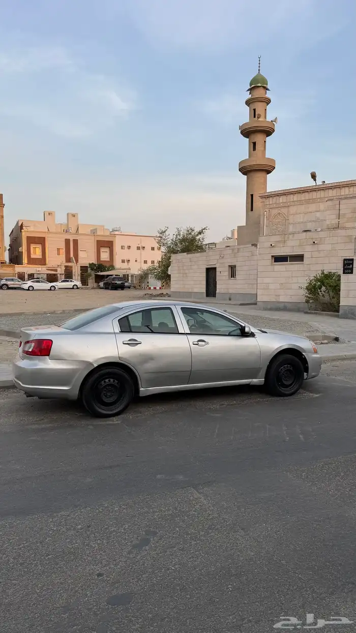 جالنت ميتسوبيشي 10