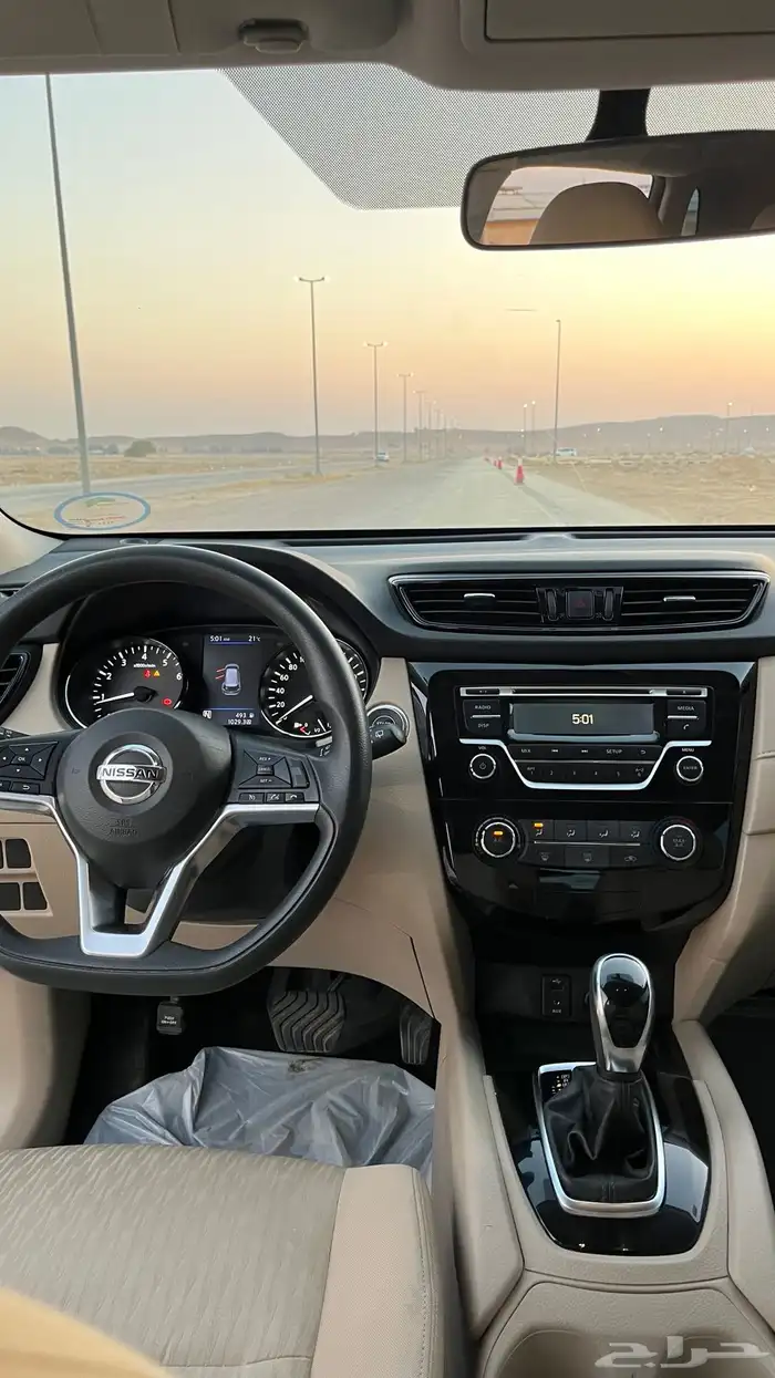 اكس تريل موديل 2022 5