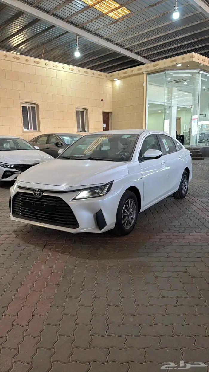 تويوتا يارس فئة Y ليميتد بنزين 2026 0