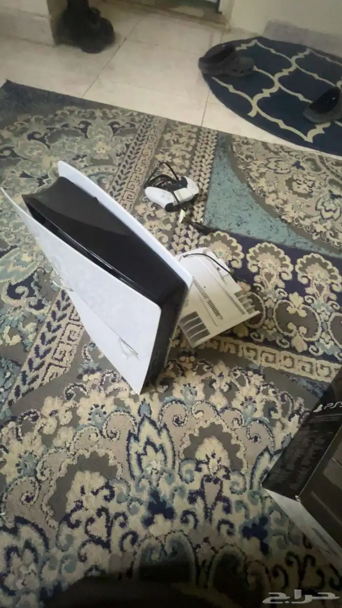 سوني سلم جديد ما استخدم معاه قعده حقت يد 0