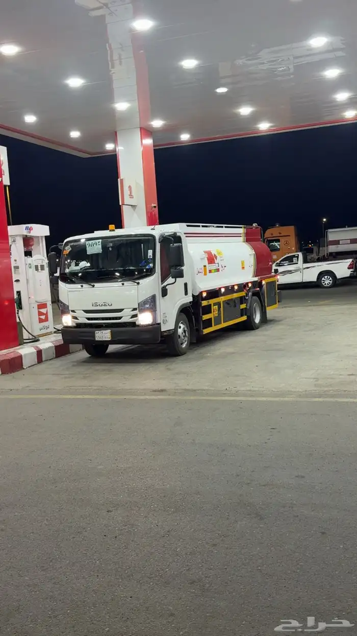 سياره دينه ديزل في نيوم 0