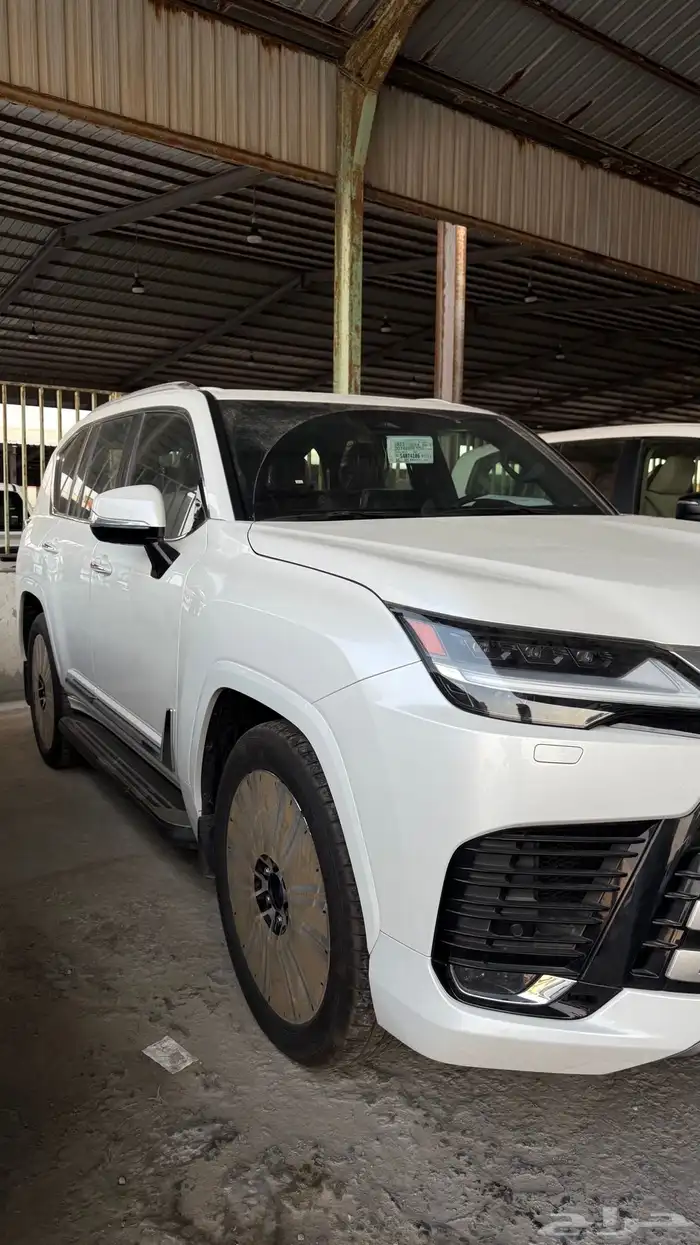 للبيع لكزس 2025 BB LX600 خليجي 1