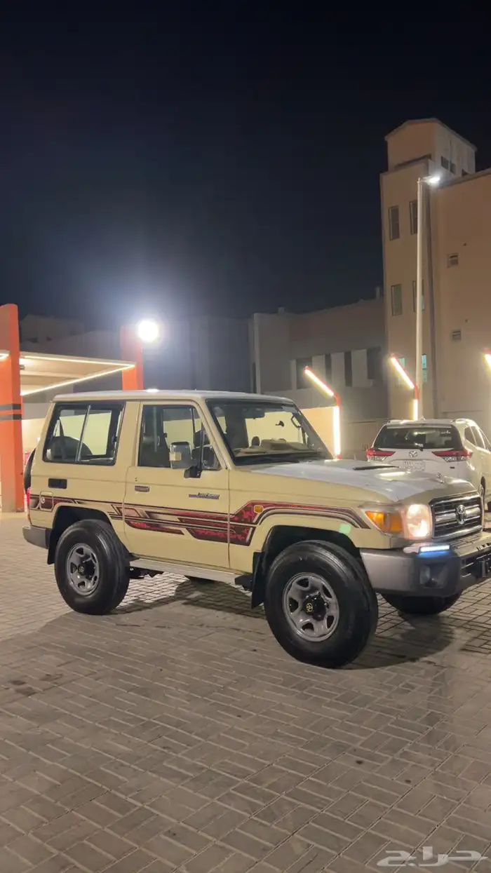 جيب ربع تايوتا 2013 ديزل 2