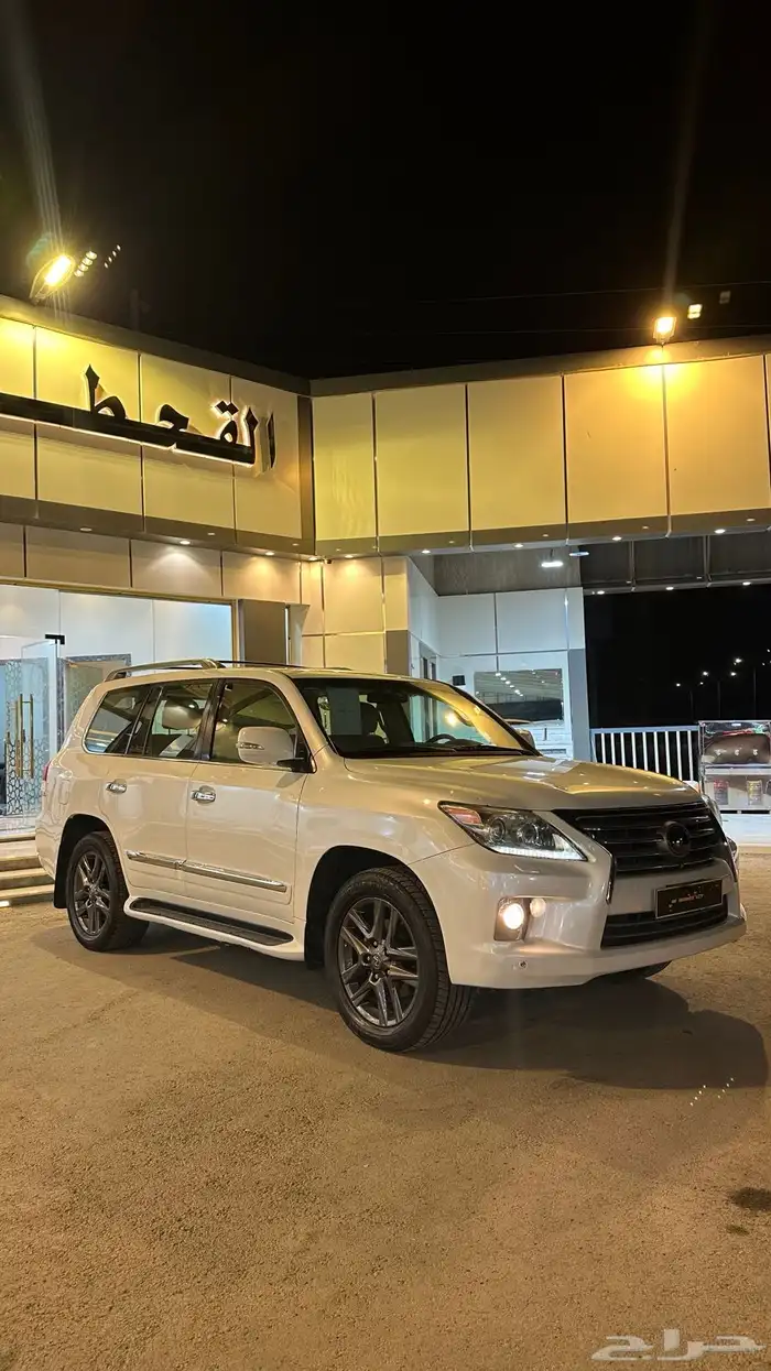 لكزس 2013 تم البيع 2