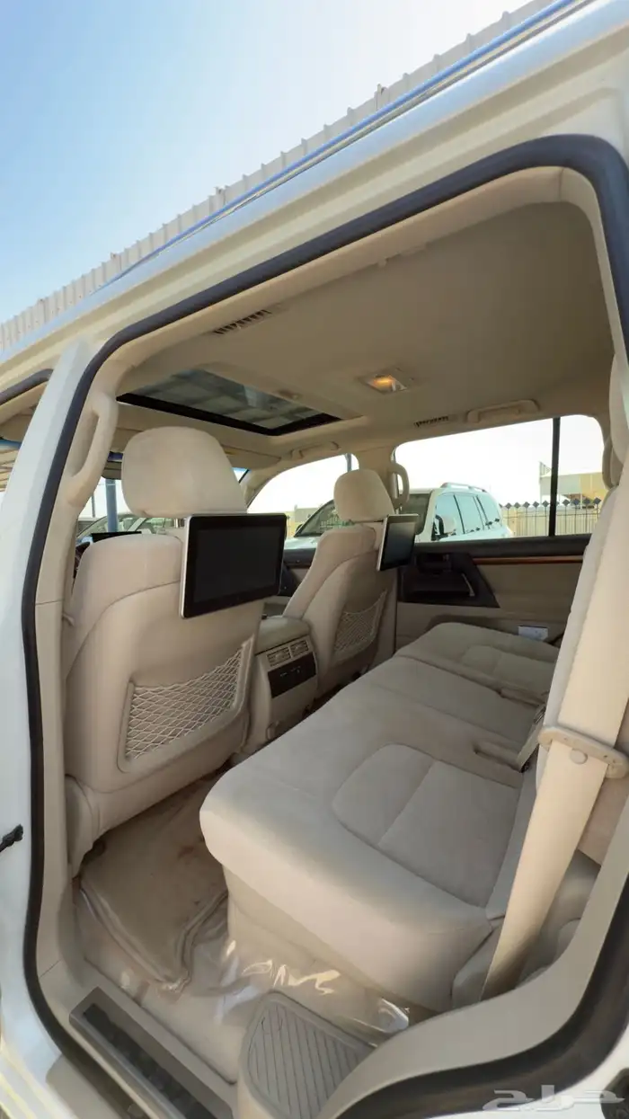 تويوتا لاندكروزر جي اكس ار 2018 سعودي 46