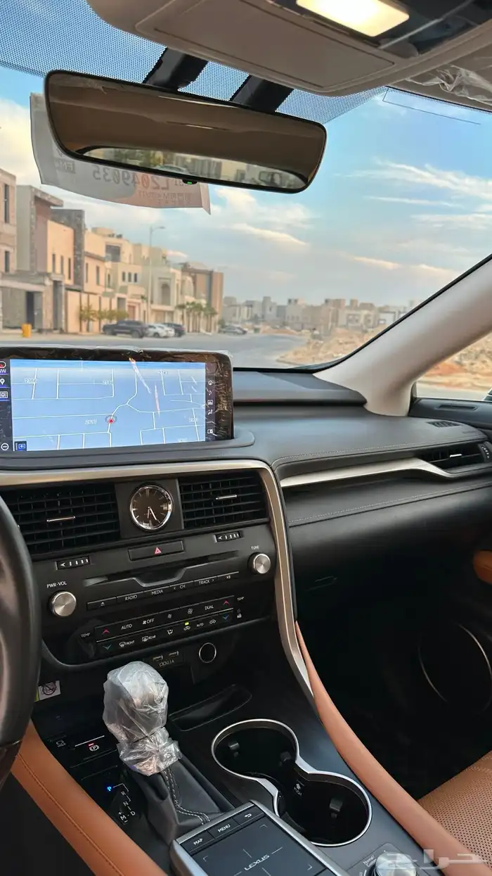 جيب لكزس RX350 فل كامل مخزن سعودي نظييف المالك الاول 48