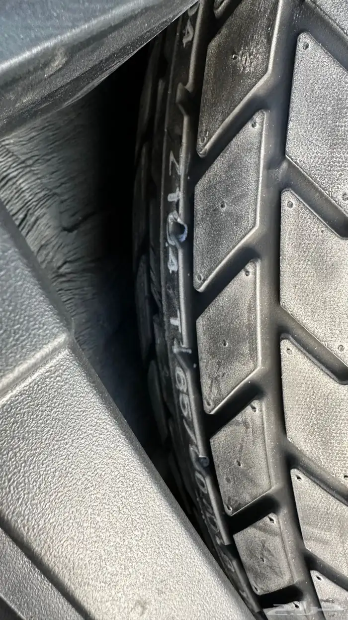 جيب لكزس RX350 فل كامل مخزن سعودي نظييف المالك الاول 86