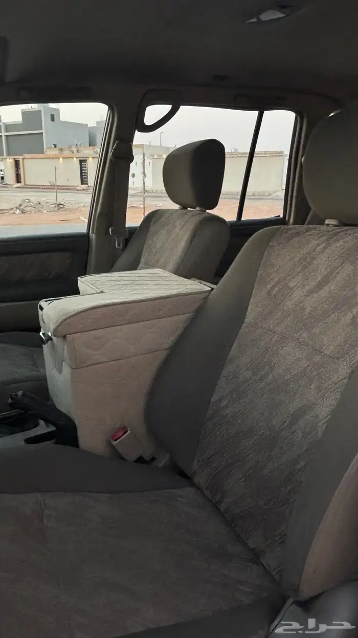 جيب جكسار 2001. تم البيع 9