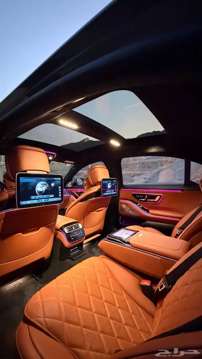 مرسيدس S580L 2021 ( بنزين 8V ) بحالة الوكالة 28