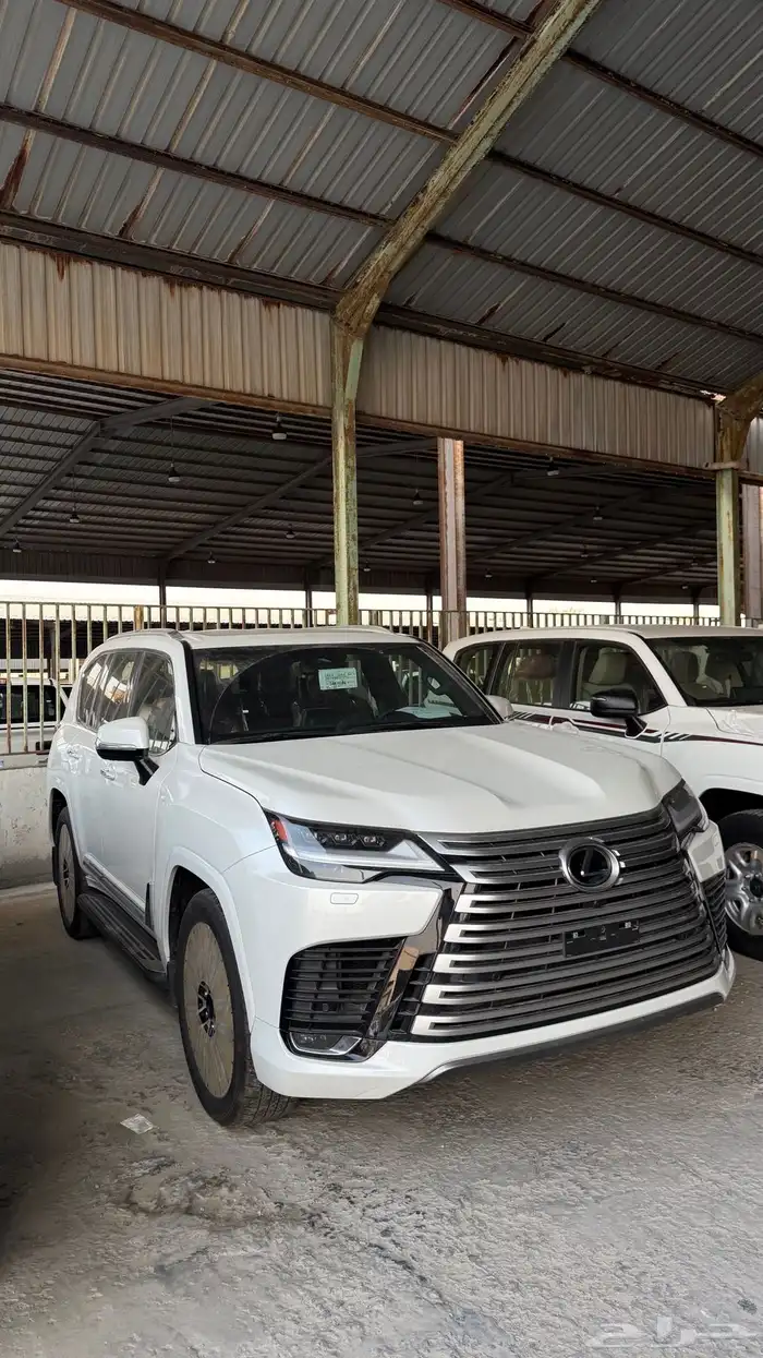 للبيع لكزس 2025 BB LX600 خليجي 0