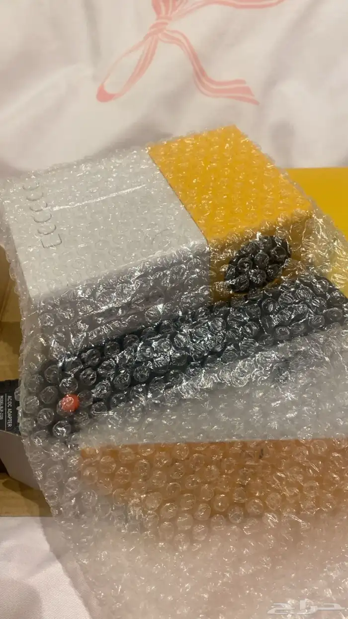 بروجكتر جديد مع ملحقاته كاملة. 2