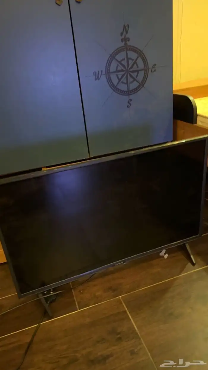 شاشه تسوبيشا سليمه ونظيفه مع ريموته ومافي اي خراب فيه 0