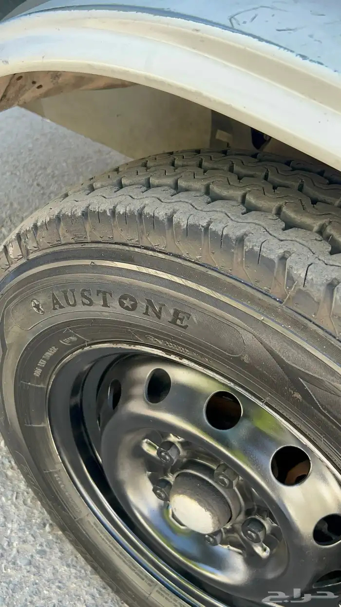 باص ميسوبيشي بضاعة 11