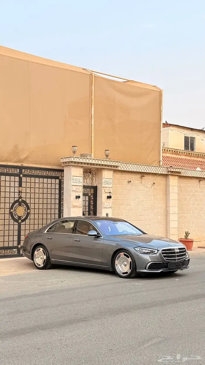 مرسيدس S580L 2021 ( بنزين 8V ) بحالة الوكالة 4