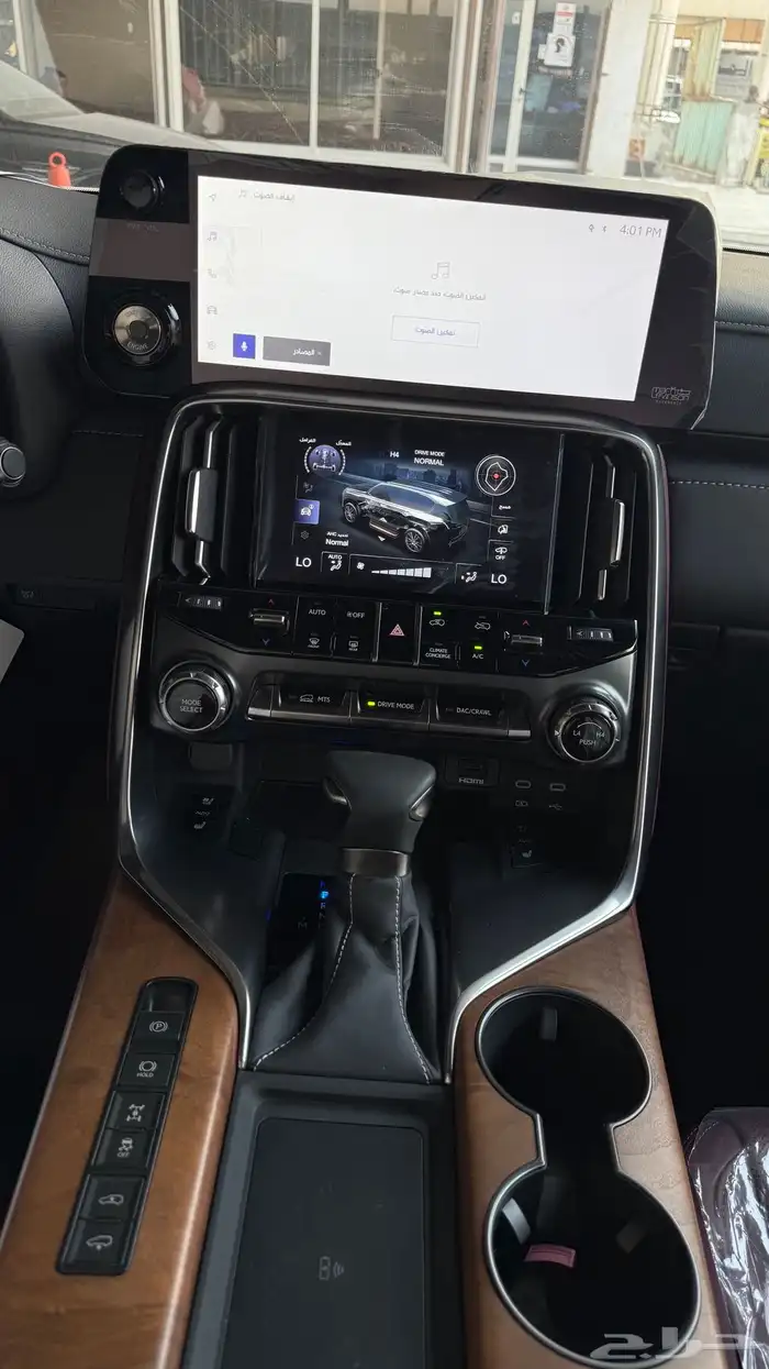 للبيع لكزس 2025 BB LX600 خليجي 20