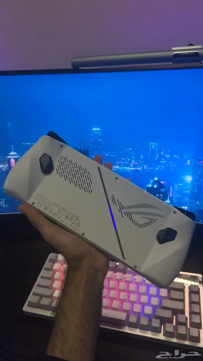 اسوس روق الاي جهاز ألعاب محمول نظيف جدا ضمان ساري 1