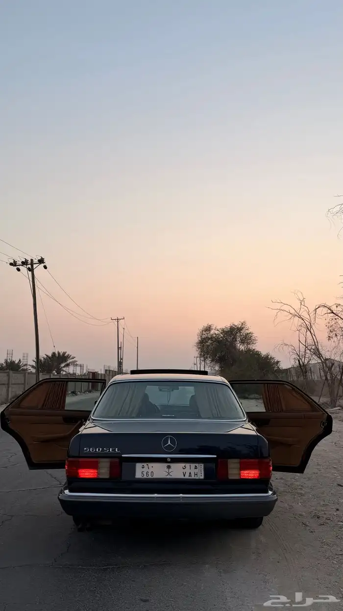 للبيع مرسيدس 560 SEL موديل 1987 18