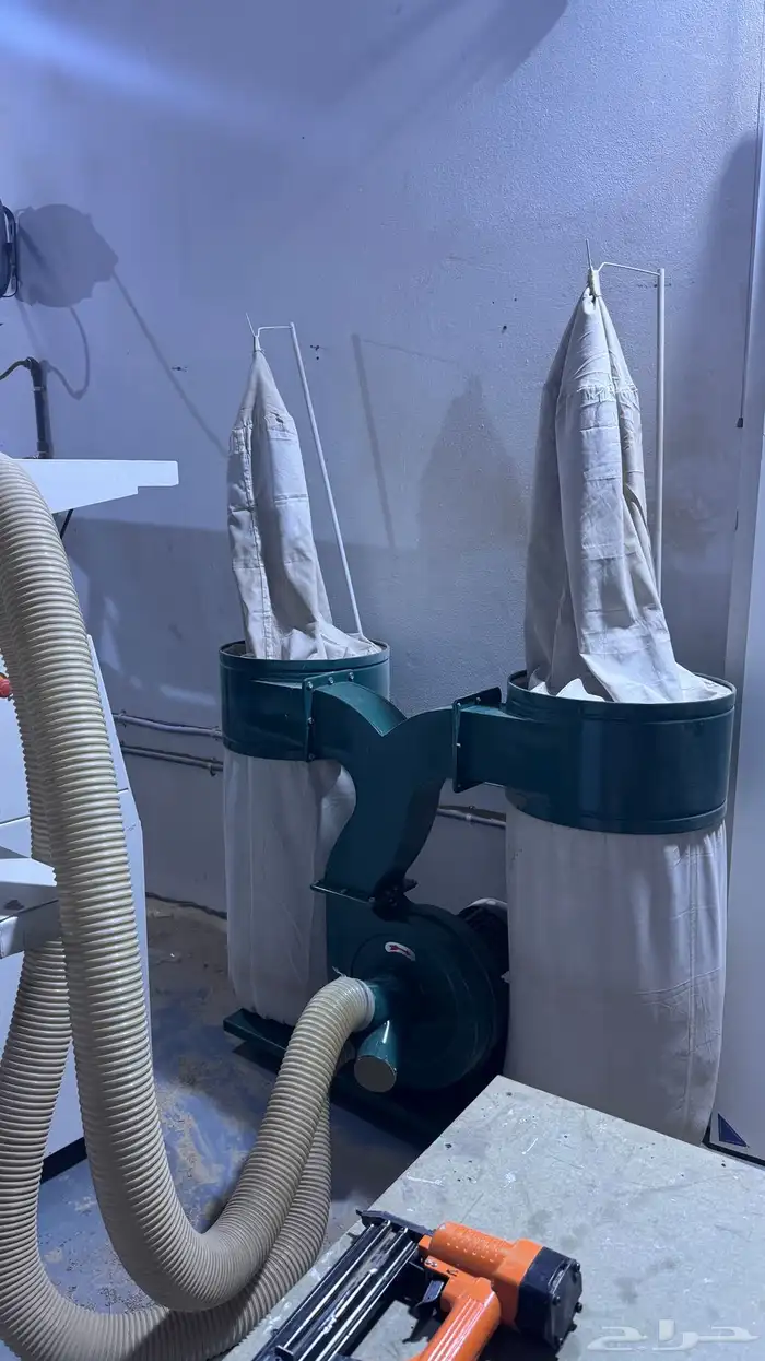 مكاين نجارة للبيع مكينة شريط وصينيه وجامعة غبار ومنشف 6