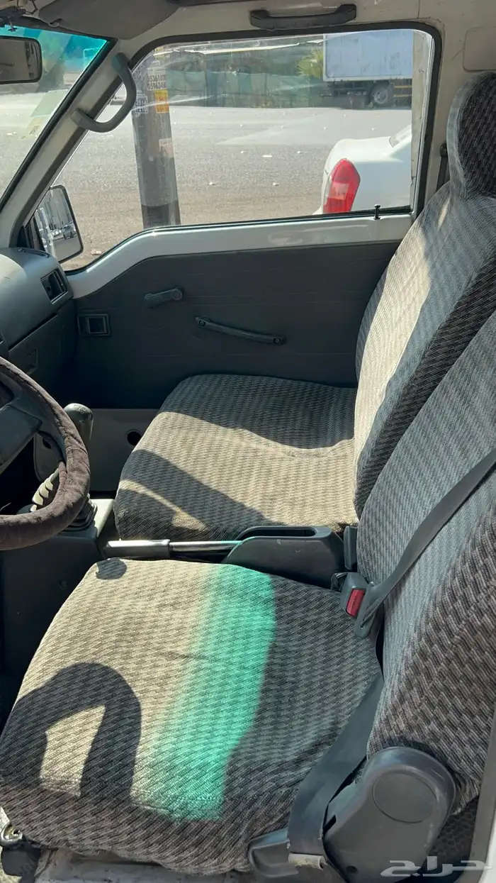 باص ميسوبيشي بضاعة 6