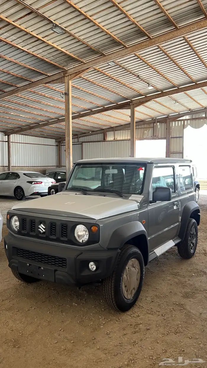 سوزوكي جمني توماتيك 2025 GL اسود ب 81900 شامل بنك 1150 9