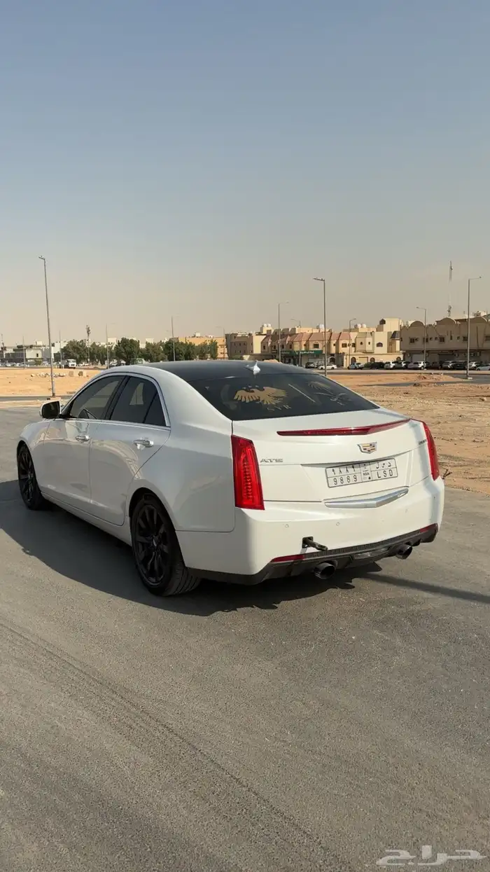 كاديلاك ATS 2018 نظيف جدا 5