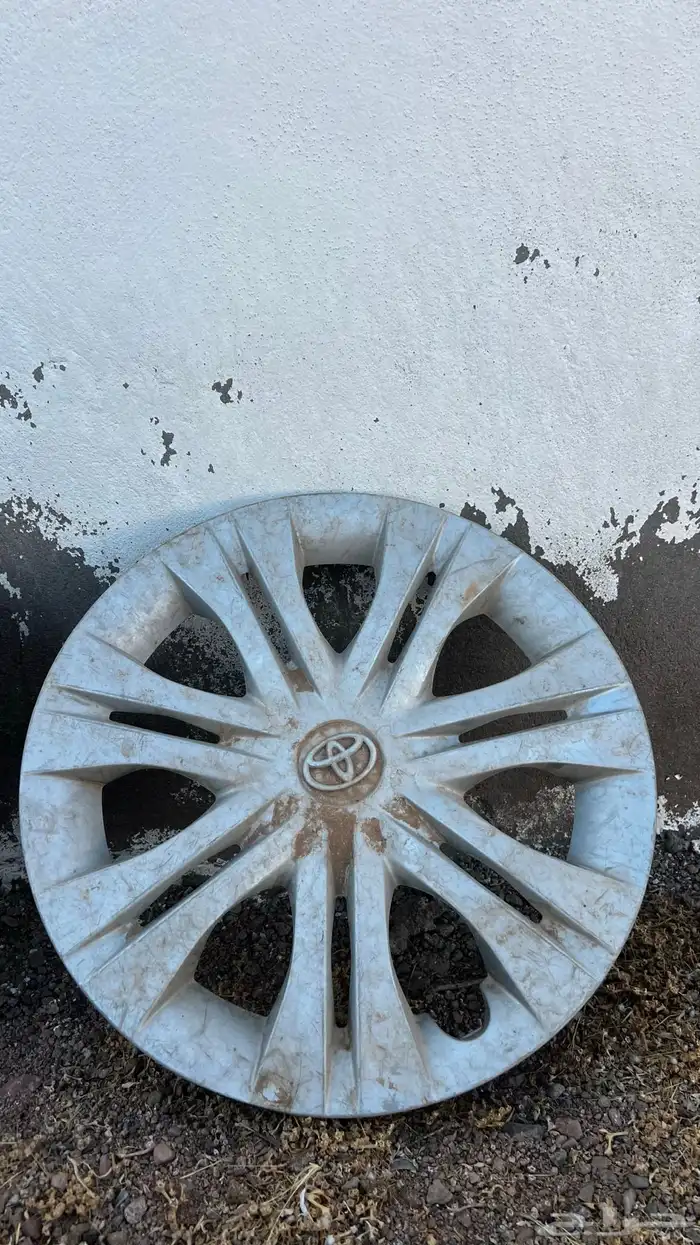 أغراض هايلوكس وكاله 2014 5