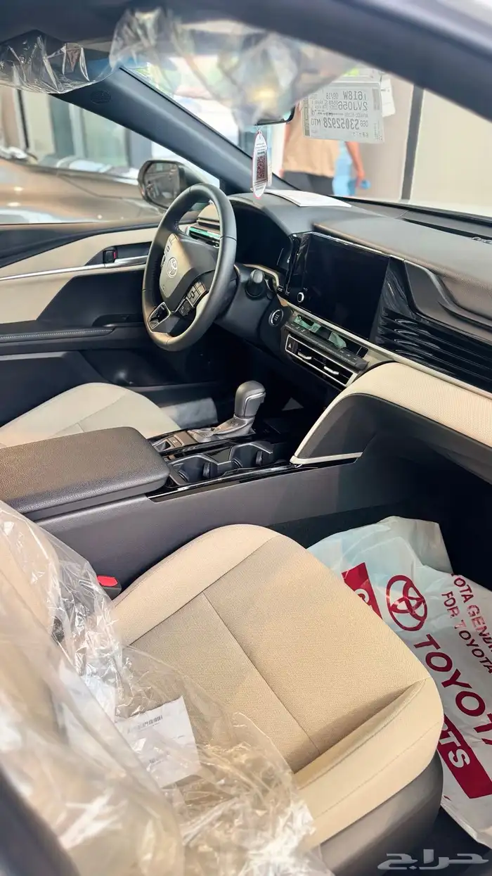 كامري نص فل 2025 7