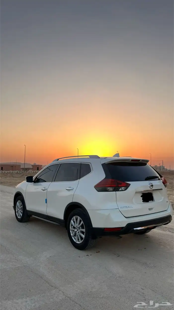 اكس تريل موديل 2022 7