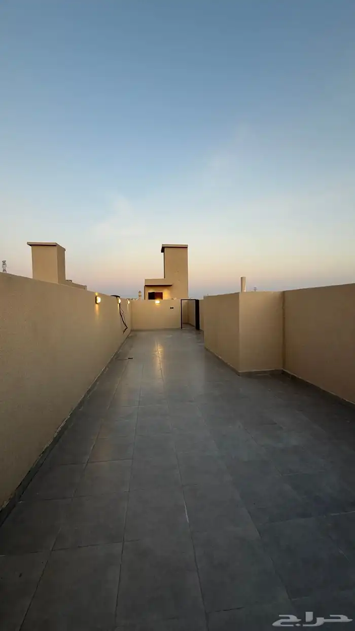 للبيع شقق علويه بحى الراقى على شارع 25 م وسط جميع الخدمات 29