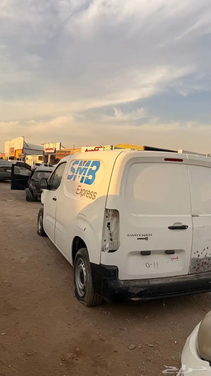 بيجو بارتنر 2021 البيع تشليح تسقيط 6