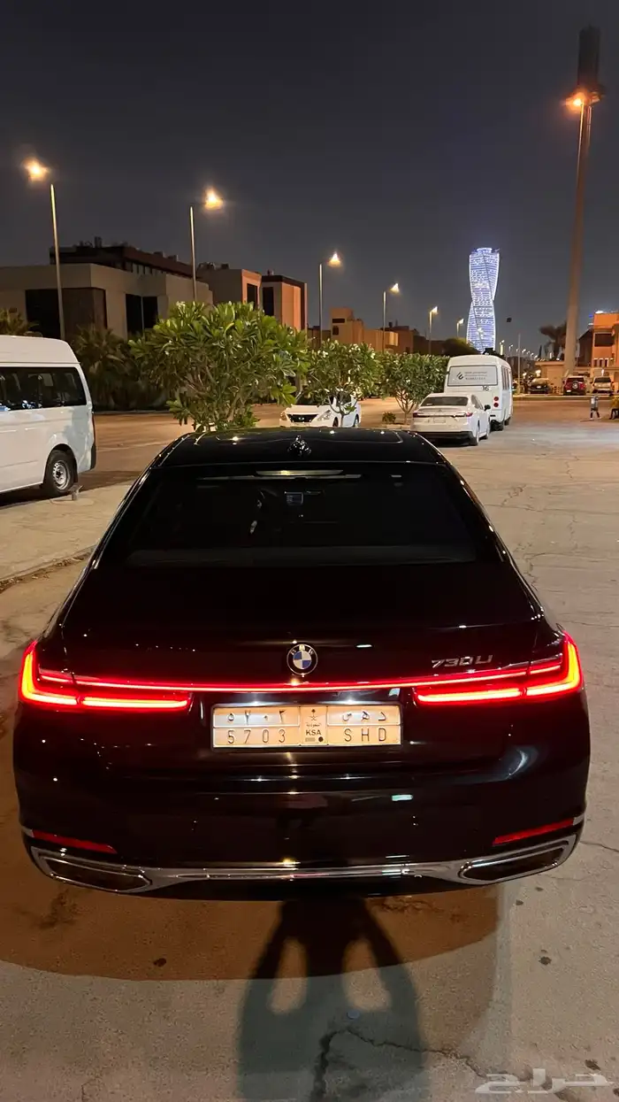 BMW 730Li 2