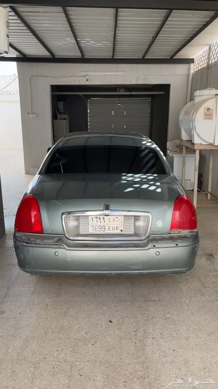 لنكن تاون كار 2004 1