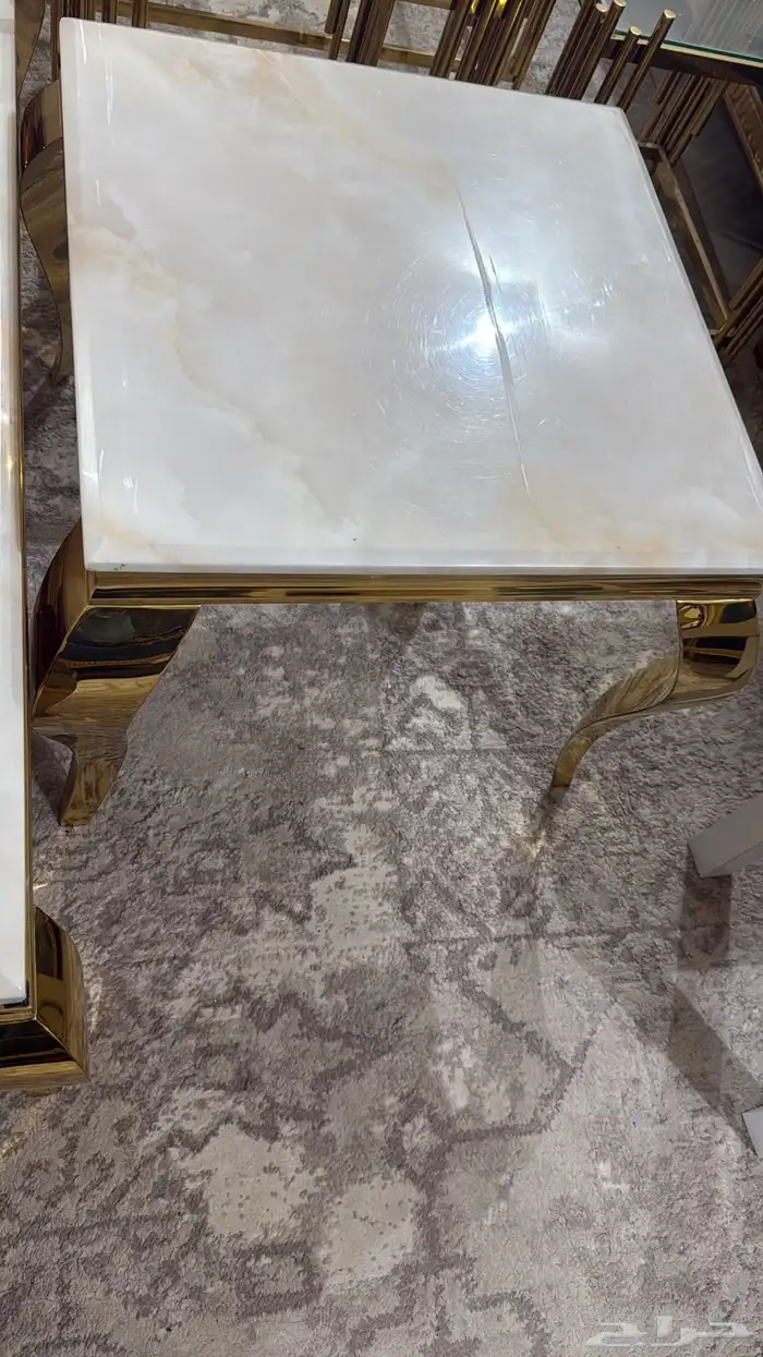 3 قطع طاولة رخام ثقيل ورجل استيل ذهبي 3