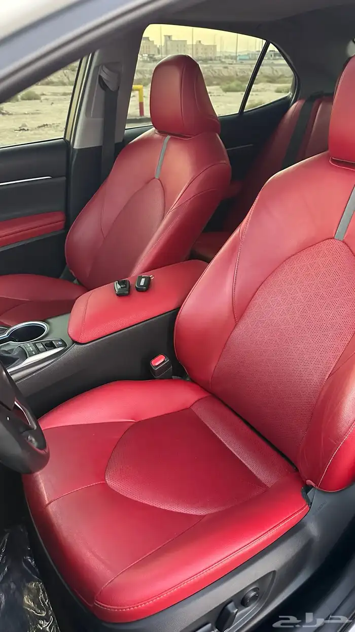 كامري 2022 فل كامل SE V6 وكالة بنزين 16