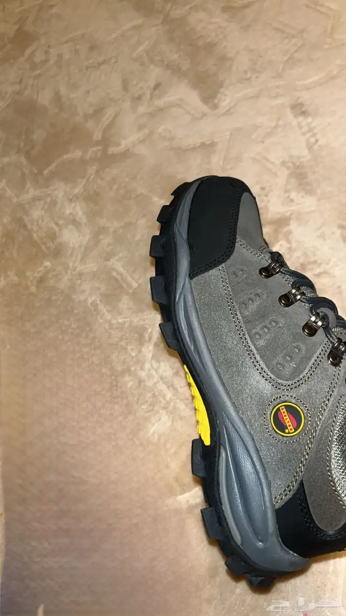 جزمه الله يكرمكم للبيع مالبستهن نهائي نهائي لصقات فيها جوه 6