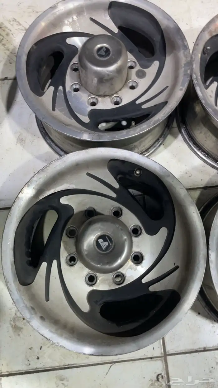 جنوط جمس 8 مسمار ألمنيوم اصليه 2