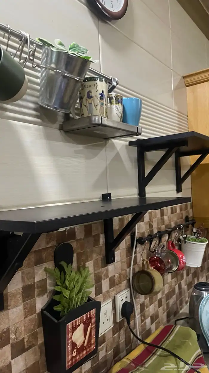 رف اسود من ايكيا 2