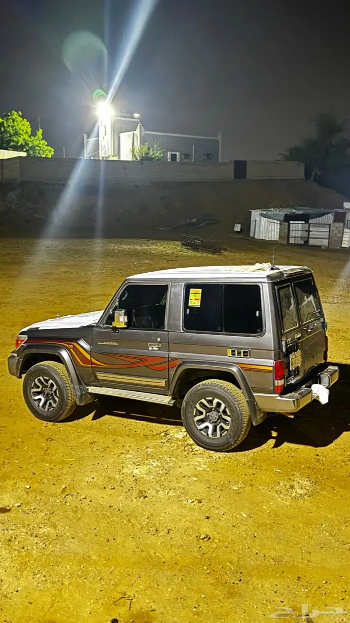 ربع 2016 رمادي الممشى 140 الف مغير جنوط جيب ربع 2024 للبيع 3