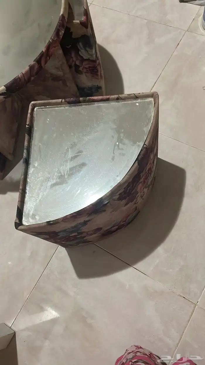 طاولات خدمه 3