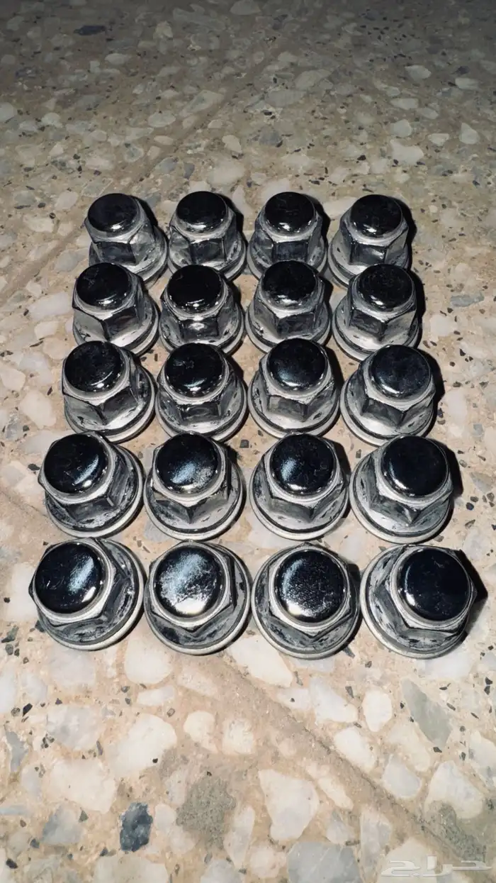 طقم صواميل كامري و حساسات كفرات 1