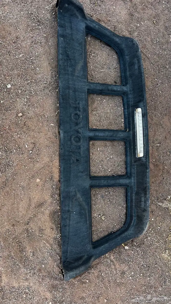 أغراض هايلوكس وكاله 2014 2