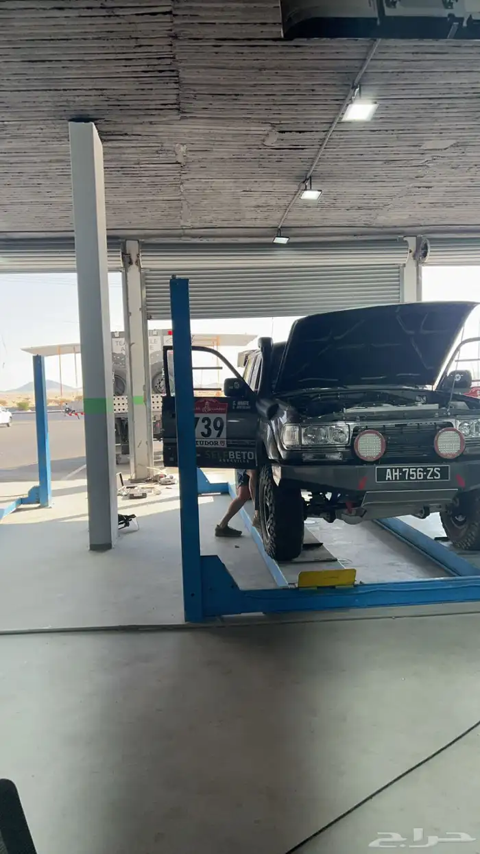 رافعات وكيمره اوتل للبيع 5