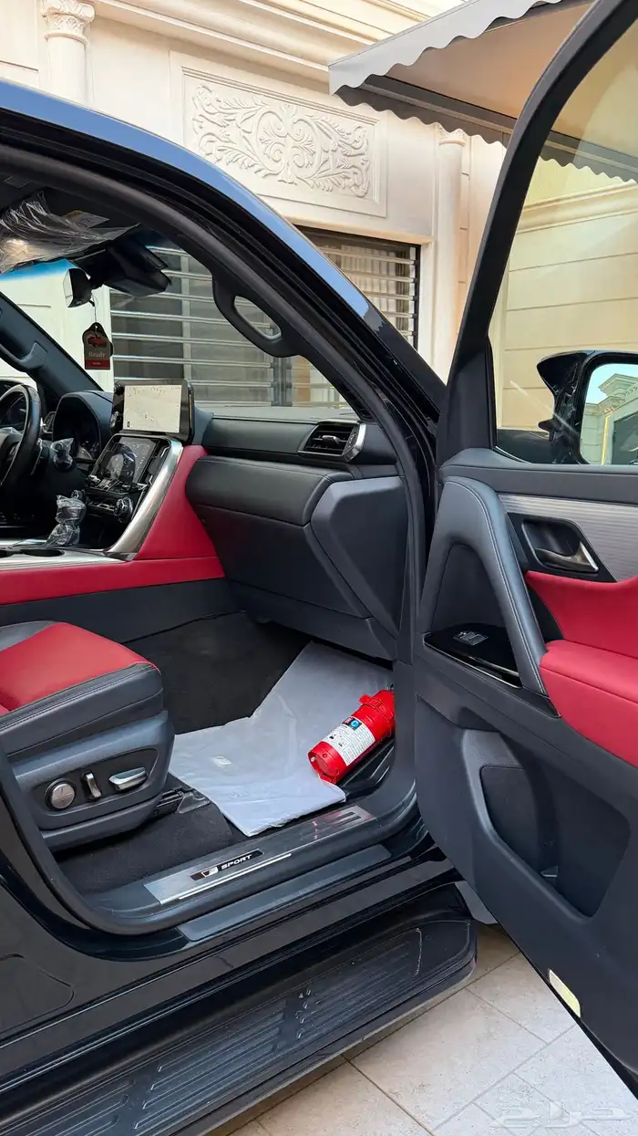 لكزس أف سبورت أسود 13