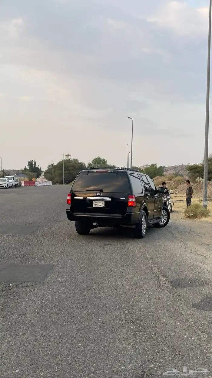 اكسبديشن 2008 دبل قصير 3