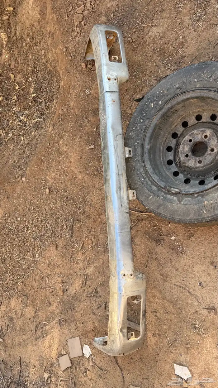 عفش هايلكس موديل 2011 و 1995 4