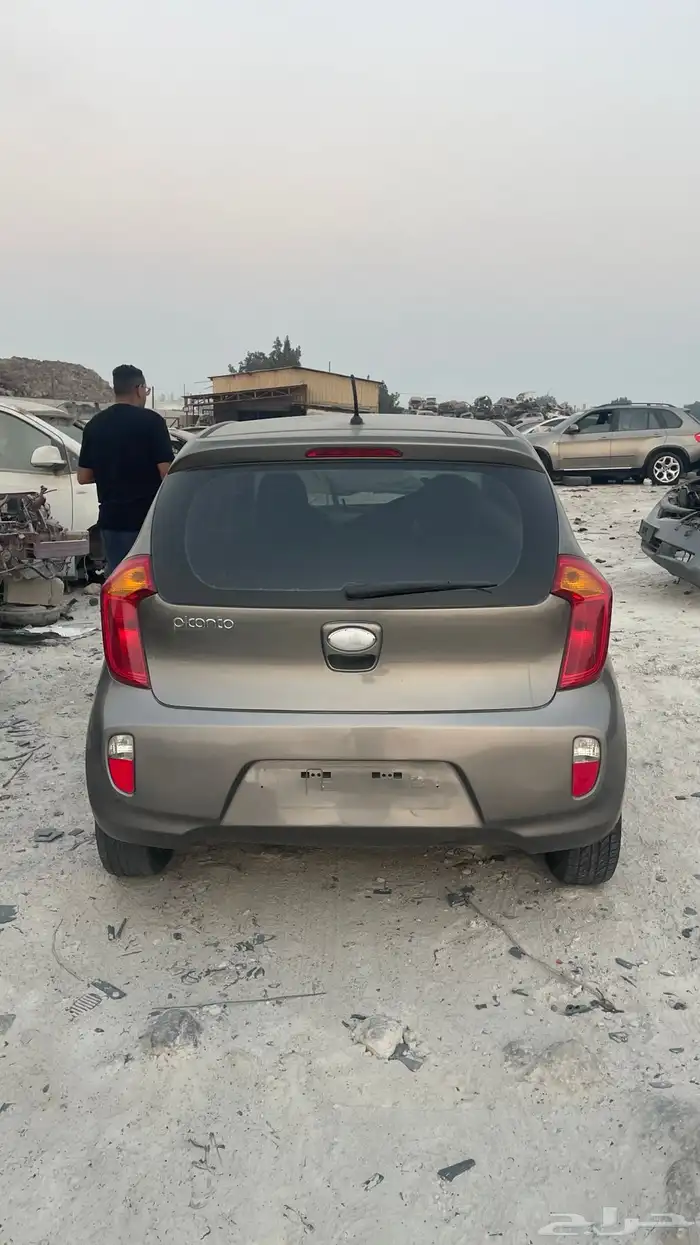 كيا بيكانتو 2013 قطع غيار فقط السياره في البحرين 0